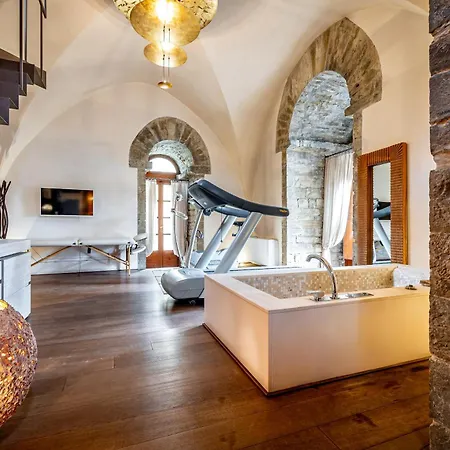 Lägenhet Yd Luxury Torre Mannelli