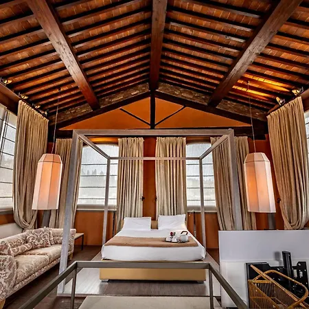 Yd Luxury Torre Mannelli 公寓 *